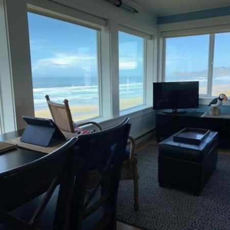 Nye Beach Cottages Нюпорт Екстериор снимка