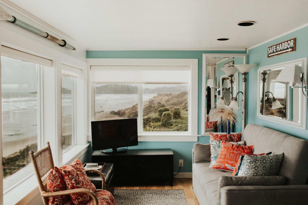 Nye Beach Cottages Нюпорт Екстериор снимка